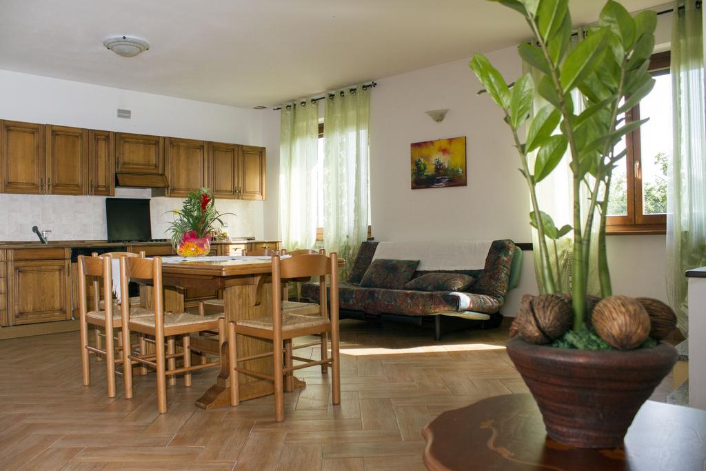 Casa Burocco Villa Гуалдо Тадино Стая снимка